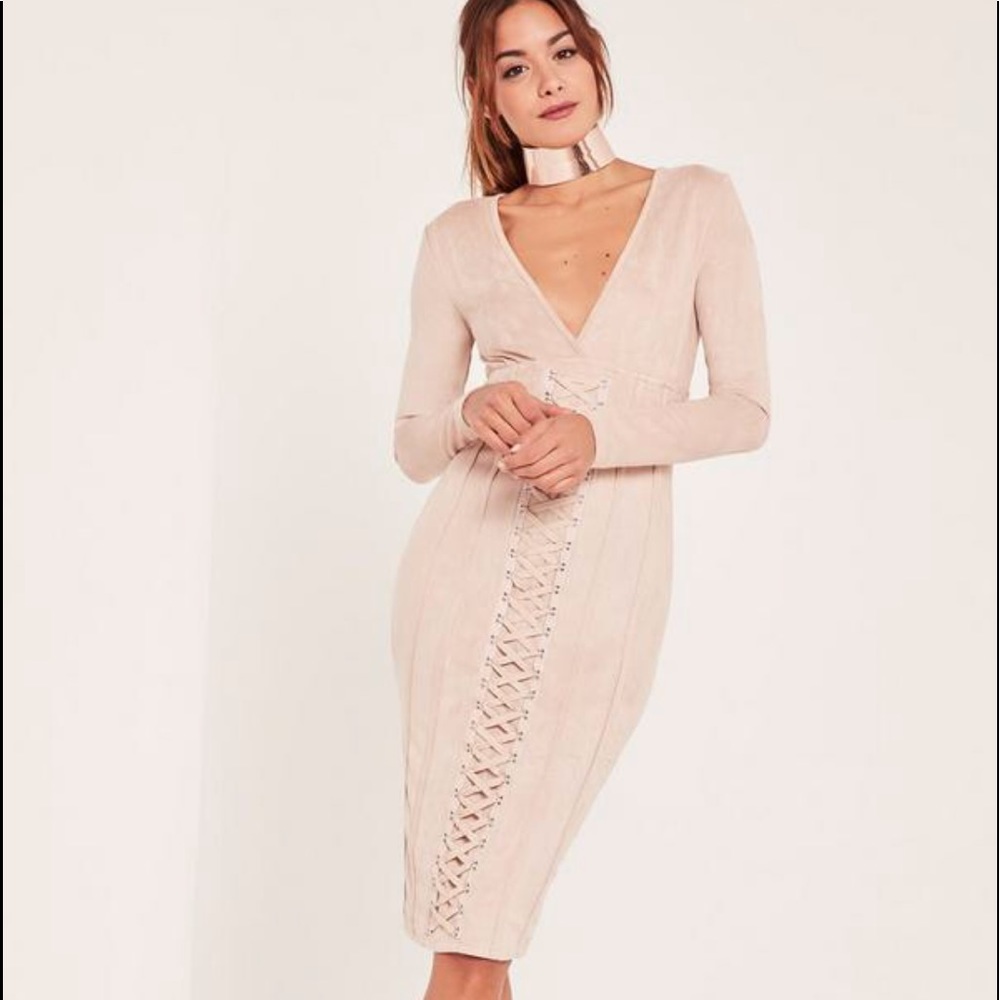 Elegant midi dress 🙌🏻😊 used gently